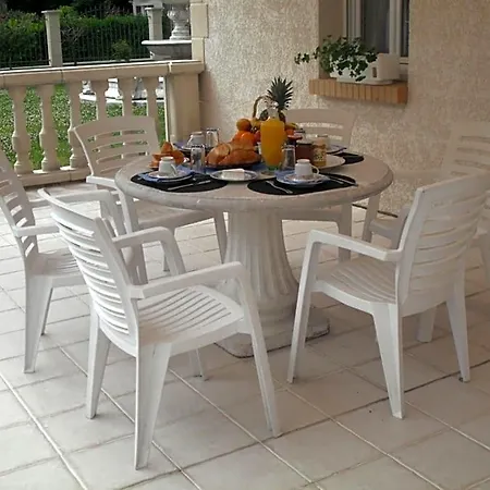 Couette-café Les Du Forges-les-Eaux
